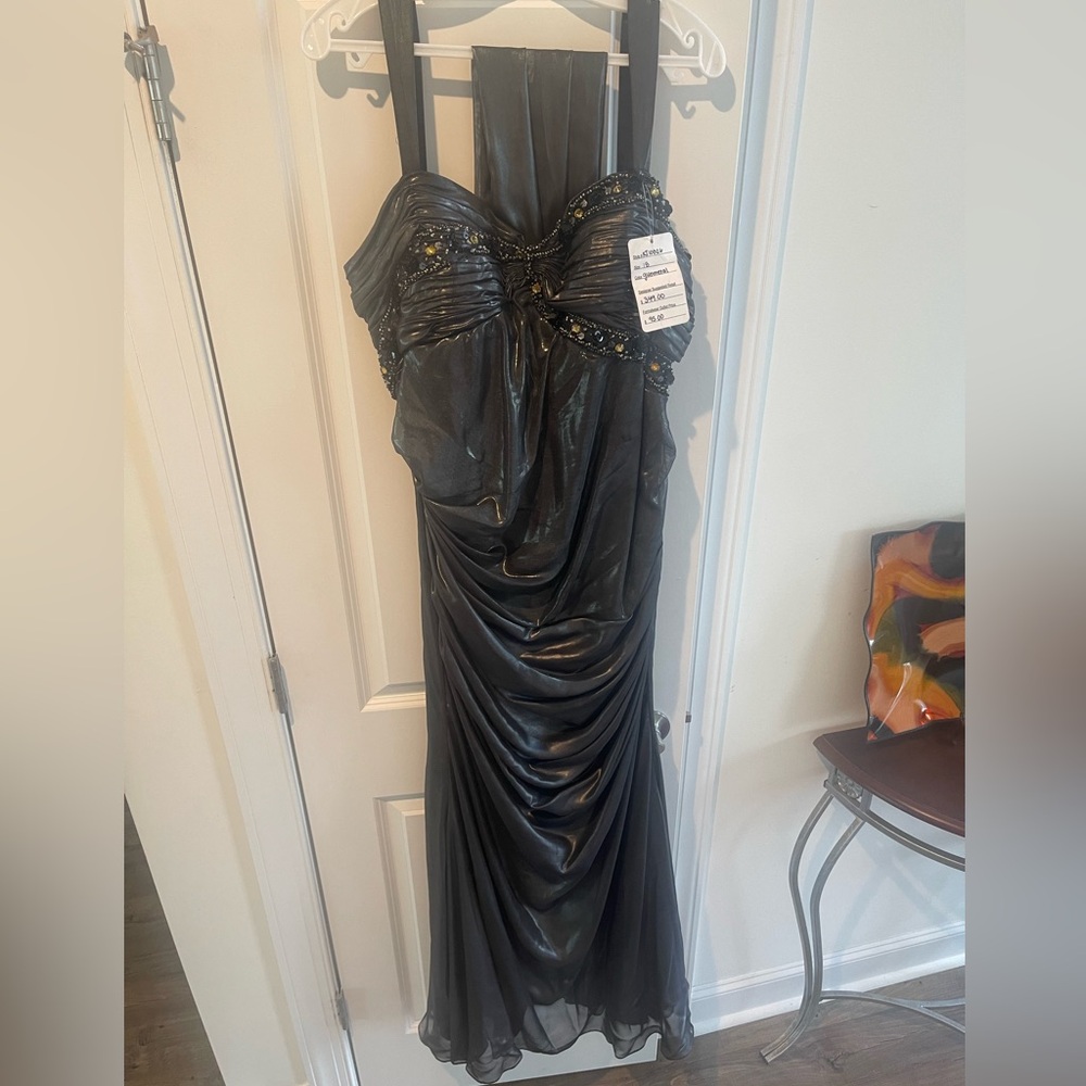 NWT: Formal Dress, color - gunmetal, Size 18. Straps w/ shawl